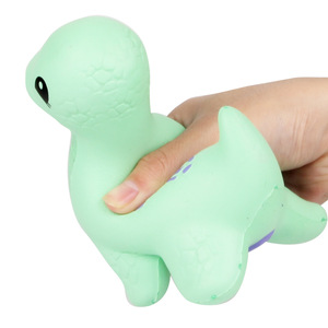 Juguete antiestrés de dinosaurio verde de PU, juguete antiestrés de rebote lento para niños de 2 a 4 años, unisex - Product Image 1