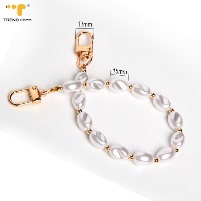 High Quality Custom Handmade Lady Pearl Chain Wrist Beads Charm Universal Phone Charm for Mobile Phone Case