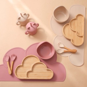 Juegos de alimentación para bebés <span class=keywords><strong>6</strong></span> en 1, juego de comedor para bebés, mantel de mesa de silicona, plato, cuenco, cuchara, tenedor, taza para sorber, <span class=keywords><strong>vajilla</strong></span> en la nube - Product Image 2