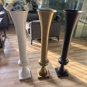 Vase et support à fleurs classiques en métal doré de haute qualité BestThings, hauteur 100 cm, pour centres de table et décorations de table - Product Image 5