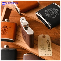Flacon à liqueur Supernova 8oz en cuir et acier inoxydable, gravure laser, design laser rouge