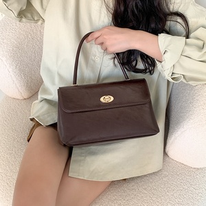 Sacs bandoulière tendance coréenne automne 2025, sacoche en cuir brillant, tendance jeune, sac à rabat à fermeture éclair pour femmes - Product Image 3