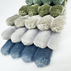 100% ポリエステルフェイクファー3Dストライプ高級ベルベットソファ室内装飾生地ベッド & 家具カーペット & カーテンチェアカバー - Product Image 4