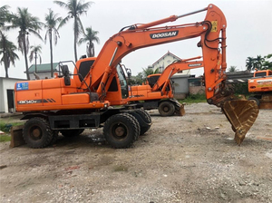 Mesin Konstruksi Penggali Beroda Mini Wheel Excavator DX140W - Product Image 4