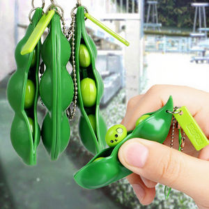 Venta caliente niños regalo Edamame Bean llavero clásico Fidget juguete soja Squeeze llavero - Product Image 5