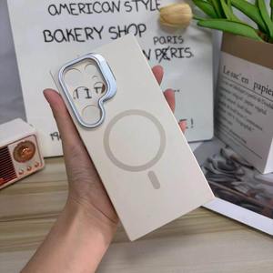 เคสโทรศัพท์ซิลิโคนพร้อมที่ยึดเลนส์กล้อง GS007 สำหรับ iPhone 11 12 13 14 15 17 Pro Max ป้องกันการแตก พร้อมแม่เหล็ก - Product Image 3