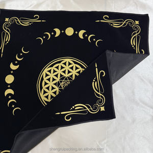 Tapete de Tarot de terciopelo negro clásico para <span class=keywords><strong>lectura</strong></span> de cartas, brujería y bolsa de almacenamiento de terciopelo para cartas de Tarot, <span class=keywords><strong>runas</strong></span>, juegos de dados - Product Image 5