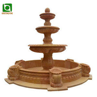 Fontaine d'eau en pierre sculptée, statue de figure grecque en marbre beige naturel, faite à la main, pour jardin extérieur