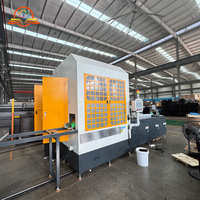 Scie à onglet de haute précision entièrement automatique CNC Servo 5 axes avec liaison 2 axes pour la découpe d'angles de profilés en aluminium en usine