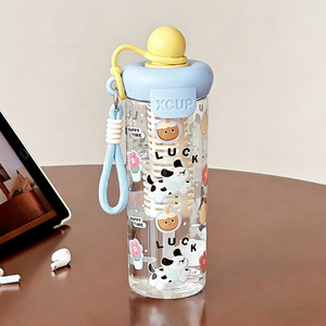 Nuevo Vaso de Plástico con Diseño Atractivo y Gran Capacidad, Ideal para Transportar Pajitas en Verano - Product Image 5