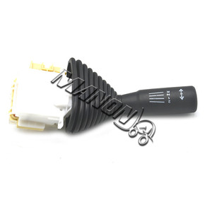 Palanca de Cambios Mantony para Montacargas Toyota, Diseño Ergonómico de Plástico - Product Image 1