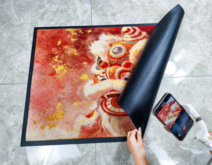 Tapis de garage antidérapant lavable à poils coupés modernes, motif écossais, personnalisé OEM, 100 % nylon, avec logo imprimé numériquement sur caoutchouc - Product Image 5