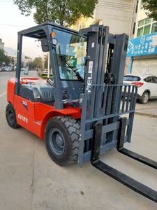 Montacargas Diésel de 16 Toneladas Heli Usado en <span class=keywords><strong>Guangzhou</strong></span>, China, Elevador Telescópico Automático, Modelo a Escala 1/64 de Zoom Boomer - Product Image 3