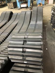 Chenille en caoutchouc pour benne MST1500/MST1700/MST1900 - Product Image 3