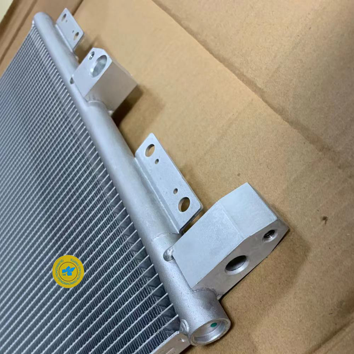 AC Condenser Radiator 228388 52421365 FOR Maserati GranTurismo  