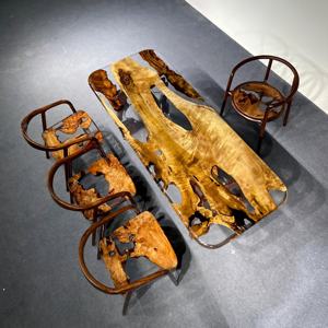 Mesa <span class=keywords><strong>de</strong></span> Comedor Moderna Rectangular <span class=keywords><strong>de</strong></span> Madera <span class=keywords><strong>de</strong></span> Alcanfor Dorada - Madera Brillante Resistente al Agua y Ecológica, Multiusos, Ensamblada, para el Hogar o <span class=keywords><strong>Bar</strong></span> - Product Image 1