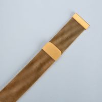 Bracelet de montre en maille milanaise respirante 18mm 20mm 22mm avec fermoir magnétique puissant en acier inoxydable à libération rapide pour