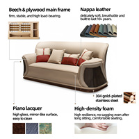 Ensemble de canapés italiens modernes confortables, structure en bois massif robuste, entièrement recouverts de cuir Nappa avec ottomanes matelassées pour le salon