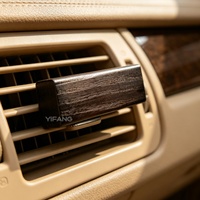 Diffuseur de parfum pour voiture en gel à clipser sur grille d'aération, en bois brun, avec film respirant magnétique, parfum vanille, sans fuite