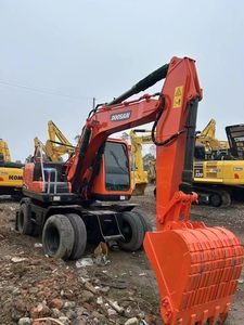 Excavadora móvil Doosan de 15 toneladas usada, respetuosa con el presupuesto, motor de bomba de núcleo Original, caja de cambios, cojinete PLC, venta - Product Image 5