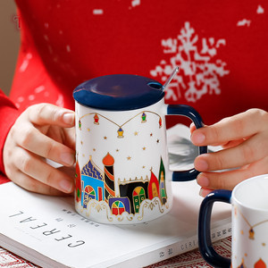 Nouvelle tasse en céramique inspiré du château de noël tasses de vacances de noël grande capacité avec couvercle et cuillère tasse 2017 - Product Image 6