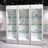 Vitrine d'exposition en verre LED MDF blanc de luxe, sur mesure, pour salon de beauté, présentoir cosmétique pour produits de soin de la peau, magasin de vente au détail