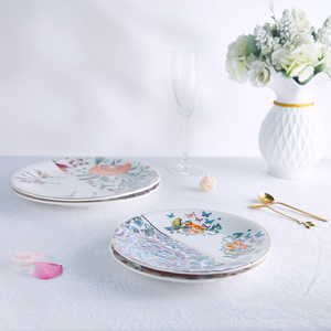 Ensemble d'assiettes en céramique - Ensemble de quatre assiettes à motif floral irrégulier - Product Image 3