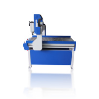 Petite fraiseuse CNC de bureau 600 X 900 Bois MDF Aluminium Gravure Machine de fraisage CNC pour la fabrication de panneaux