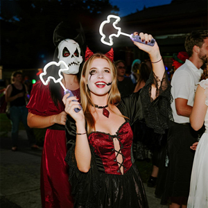Juguete Luminoso de Moda, Barra Luminosa LED de 10 Pulgadas con Diseño de Fantasma, Ideal para Disfraces de Halloween y Fiestas - Product Image 2