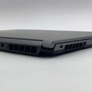 Laptop Usada a Bajo Precio, Tamaño de Pantalla 15.6 Pulgadas, Resolución 1920*1080, Modelo de CPU I5-11260H - Product Image 3