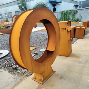 Decoración de Jardín Exterior Personalizada, Arte Moderno con Efecto de Oxidación, Cortina de Agua con Anillo Grande - Product Image 4