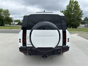 Land Rover Defender X-Dynamic SE 2024 Usato in Ottime Condizioni, Guida a Sinistra, Sedili in Pelle, 5 Telecamere Posteriori, Euro IV, Touch Screen, Xenon - Product Image 3