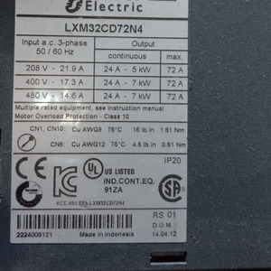 Variador de Frecuencia LXM32CD72N4 de 7KW, Serie LXM32, Usado en Buenas Condiciones - Product Image 6
