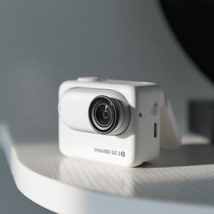 Paquete para Deportes Acuáticos Inst360 Go 3S, Cámara Deportiva de Acción 4K Resistente al Agua hasta 10 m, Cámara CMOS con Memoria Integrada de 128 GB - Product Image 4