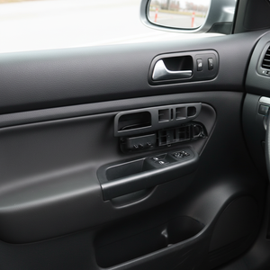 ประตูกระดุมสำหรับตกแต่งภายใน VW Golf5 & Jetta 04 [1K4868049CG] นำเข้าจาก baari AUTOMOTIVE - Product Image 3