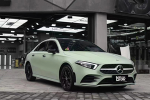 ورق لاصق لتزيين السيارة من Euromaster, ورق من الفينيل اللامع ، ذاتي اللصق ، لون أخضر وكاكي - Product Image 6