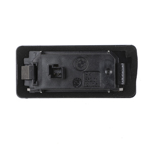 Licence LED <span class=keywords><strong>Plaque</strong></span> Lumière 6326-7193-293 63267193293 Pour <span class=keywords><strong>BMW</strong></span> <span class=keywords><strong>1</strong></span> série E81 E87 E88 E82 05-12 - Product Image 4