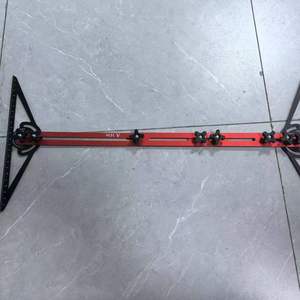 Mesa de rodadura de escalera ajustable de aleación de aluminio, herramienta de encofrado de grado DIY con herramienta de medición de escalera graduada, compatible con OEM y ODM - Product Image 5