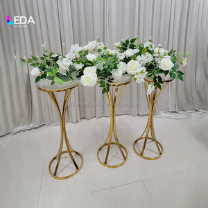 LEDA Nuovo Design: Supporto per Fiori in Acciaio Inox Dorato Lucido, Centrotavola, Piedistallo per Fiori per Decorazioni Matrimoniali ed Eventi - Product Image 4