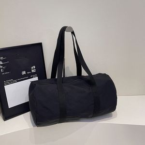 Sac de voyage pliable personnalisé avec logo, sac fourre-tout, bagage à main léger pour hommes et femmes - Product Image 3