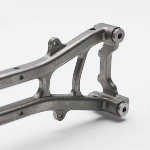 Pièces d'auto personnalisées de haute qualité Système de <span class=keywords><strong>suspension</strong></span> Traverse Support de pare-chocs avant arrière Sous-châssis en acier moulé Acier forgé - Product Image 2