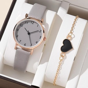 Reloj de Pulsera Elegante de Aleación con Correa de Cuero PU para Mujer, Reloj de Cuarzo con Brazalete de Corazón, Sin Caja, Envío Directo - Product Image 5