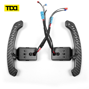 Palancas de cambio magnéticas de fibra de carbono TDD LED para el volante del Toyota A90 Supra MK5. - Product Image 1