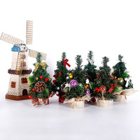Mini sapin de Noël artificiel LED de 2 pieds, léger et de haute qualité, idéal pour la table, vente directe d'usine pour la décoration de bureau et de fêtes.