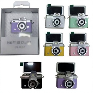 Mini caméra rétro transfrontalière à écran rotatif, portable HD CMOS 8MP <span class=keywords><strong>pour</strong></span> étudiants, avec sangle de cou <span class=keywords><strong>pour</strong></span> photos et vidéos - Product Image 2