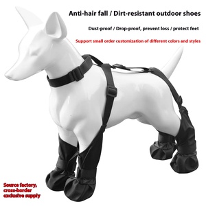 Stivali per cani in poliestere Anti-sporco a quattro stagioni impermeabili nuovi e traspiranti per animali domestici da esterno scarpe per cani stile orsacchiotto con cinghie - Product Image 3