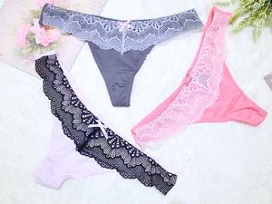 Женские трусики-стринги с кружевной вышивкой - Product Image 2