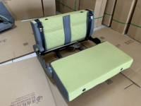 Sièges de fourgonnette inclinables réversibles de luxe en cuir personnalisé de qualité supérieure, imperméables, avec ceinture de sécurité à trois points pour Toyota Hiace Vito Sprinter