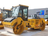 Rouleau compresseur à double tambour SR04, poids opérationnel de 4000 kg, pour travaux de compactage d'asphalte sur sites étroits