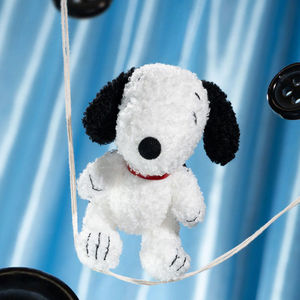 Caja Sorpresa de Peluche Peanuts Fun Buttons con Licencia Oficial, con Estrellas, de Imitación de Piel Dorada y Terciopelo, Coleccionable, Venta al por Mayor - Product Image 2
